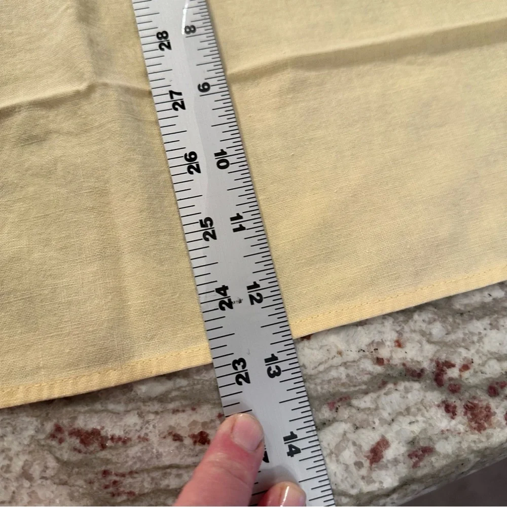 Vintage Linen Embroidered Handmade Guest Towels 2 Handkerchief Tulip Pedal